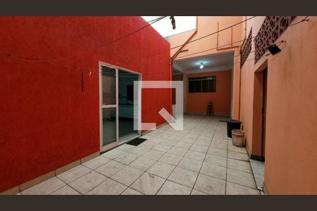 Casa à venda com 360m², 3 quartos e 3 vagasÁrea de Serviço