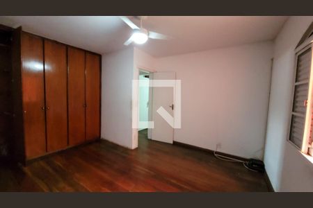 Casa à venda com 360m², 3 quartos e 3 vagasSuite