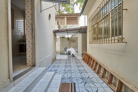 Casa à venda com 200m², 3 quartos e 4 vagasÁrea de Serviço