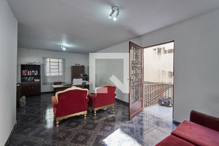 Casa à venda com 200m², 3 quartos e 4 vagasQuarto do Terraço