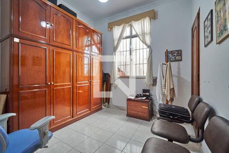 Casa à venda com 200m², 3 quartos e 4 vagasQuarto 3