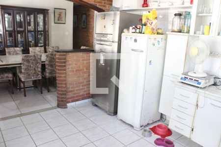 Casa para alugar com 350m², 6 quartos e NaN vagasCozinha