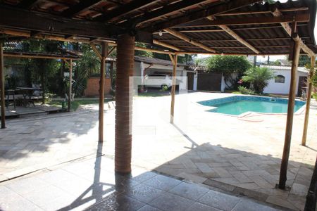 Casa para alugar com 350m², 6 quartos e NaN vagasPiscina