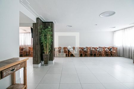 Apartamento à venda com 83m², 3 quartos e 2 vagasÁrea comum - Salão de festas