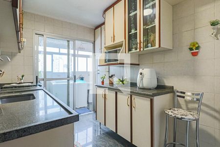 Apartamento à venda com 83m², 3 quartos e 2 vagasCozinha