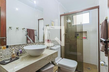 Apartamento à venda com 83m², 3 quartos e 2 vagasBanheiro da Suíte