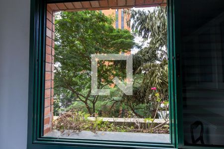 Apartamento à venda com 240m², 4 quartos e 3 vagasVista Quarto 2