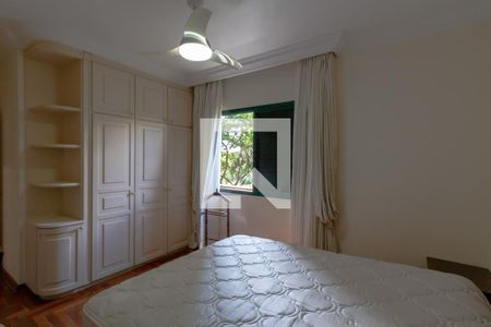 Apartamento à venda com 240m², 4 quartos e 3 vagasQuarto 1