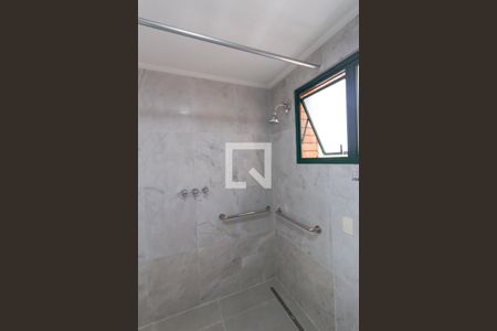 Apartamento à venda com 240m², 4 quartos e 3 vagasBanheiro Quarto 1