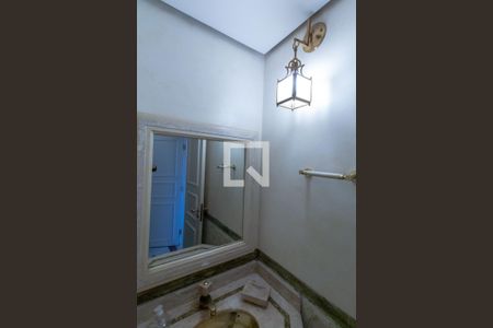 Apartamento à venda com 240m², 4 quartos e 3 vagasLavabo