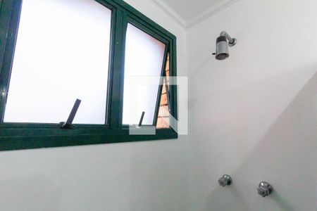 Apartamento à venda com 240m², 4 quartos e 3 vagasBanheiro Quarto 2