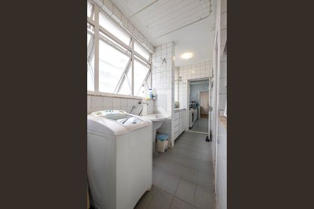 Apartamento à venda com 163m², 3 quartos e 1 vagaÁrea de Serviço