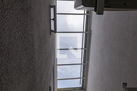 Casa à venda com 225m², 2 quartos e 3 vagasÁrea de Serviço - Telhado Retrátil Elétrico