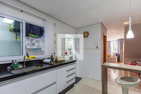 Casa à venda com 225m², 2 quartos e 3 vagasCozinha