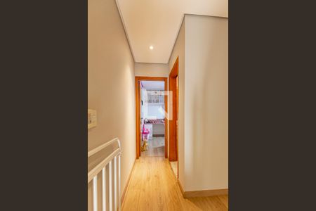 Casa à venda com 225m², 2 quartos e 3 vagasCorredor Dormitórios