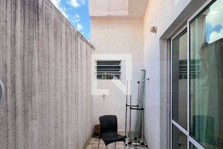 Casa à venda com 240m², 3 quartos e 1 vagaVista