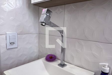 Casa à venda com 240m², 3 quartos e 1 vagaBanheiro da Suíte 2