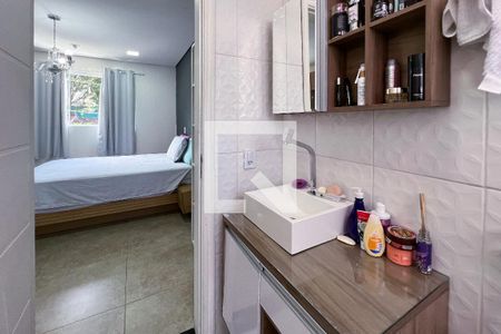 Casa à venda com 240m², 3 quartos e 1 vagaBanheiro da Suíte 2