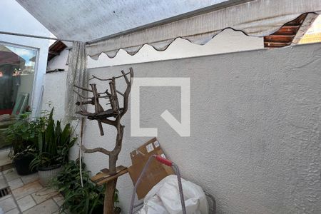 Casa à venda com 240m², 3 quartos e 1 vagaÁrea de Serviço