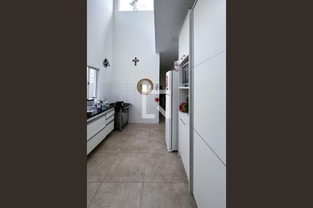 Casa à venda com 240m², 3 quartos e 1 vagaCozinha