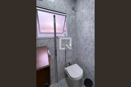 Casa à venda com 240m², 3 quartos e 1 vagaBanheiro