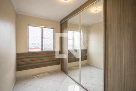 Quarto 2 de apartamento para alugar com 2 quartos, 45m² em Conjunto Habitacional Presidente Castelo Branco, Carapicuíba
