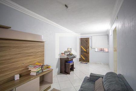 Sala de apartamento para alugar com 2 quartos, 45m² em Conjunto Habitacional Presidente Castelo Branco, Carapicuíba