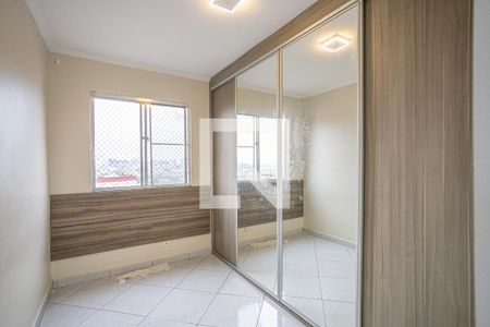 Quarto 2 de apartamento para alugar com 2 quartos, 45m² em Conjunto Habitacional Presidente Castelo Branco, Carapicuíba