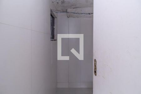 Banheiro de casa para alugar com 1 quarto, 50m² em Vila União (zona Leste), São Paulo