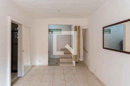 Casa para alugar com 70m², 2 quartos e sem vagaSala