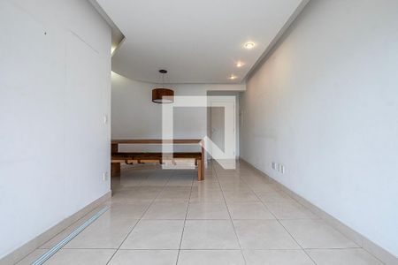 Sala de apartamento à venda com 2 quartos, 67m² em Vila Madalena, São Paulo
