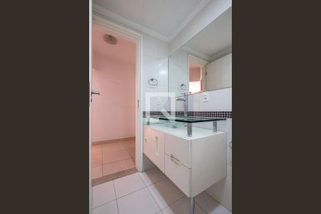 Apartamento para alugar com 67m², 2 quartos e 1 vagaBanheiro