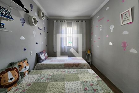 Casa à venda com 200m², 3 quartos e 2 vagas Casa à venda com 200m², 3 quartos e 2 vagasQuarto 1