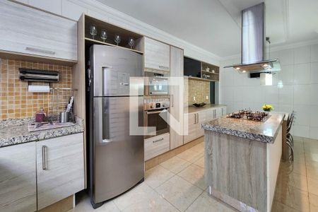 Casa à venda com 200m², 3 quartos e 2 vagas Casa à venda com 200m², 3 quartos e 2 vagasCozinha