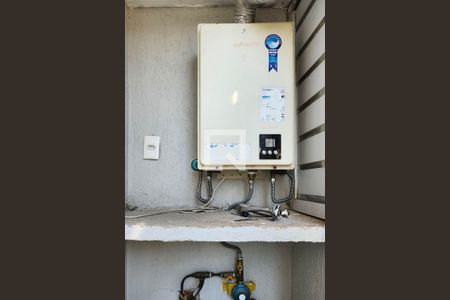 Casa à venda com 200m², 3 quartos e 2 vagas Casa à venda com 200m², 3 quartos e 2 vagasDetalhe Área de Serviço