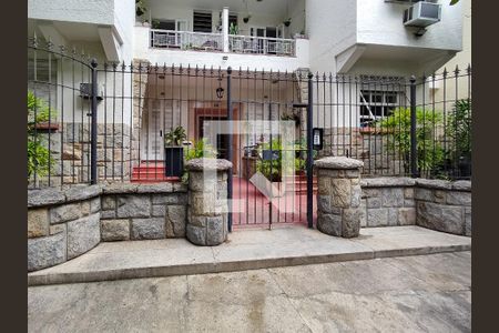 Apartamento para alugar com 68m², 2 quartos e sem vaga Apartamento para alugar com 68m², 2 quartos e sem vagaFachada e portaria