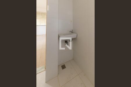 Apartamento para alugar com 68m², 2 quartos e sem vaga Apartamento para alugar com 68m², 2 quartos e sem vagaBanheiro da Suíte