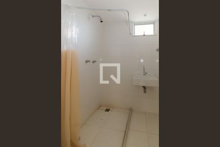 Apartamento para alugar com 68m², 2 quartos e sem vaga Apartamento para alugar com 68m², 2 quartos e sem vagaBanheiro Corredor