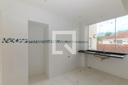 Cozinha de apartamento para alugar com 2 quartos, 68m² em Grajau, Rio de Janeiro