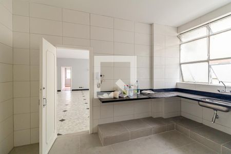 Apartamento para alugar com 165m², 3 quartos e 1 vagaCozinha