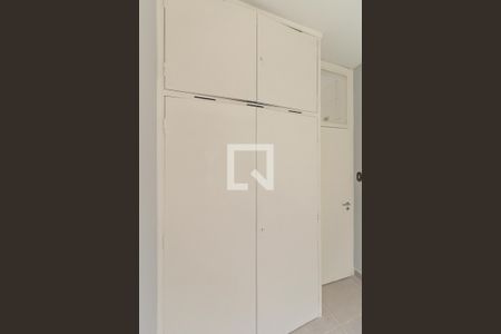 Apartamento para alugar com 165m², 3 quartos e 1 vagaQuarto de Serviço