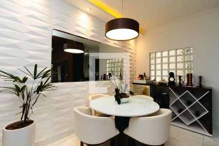 Sala de casa à venda com 2 quartos, 108m² em Jardim das Tulipas, Jundiaí