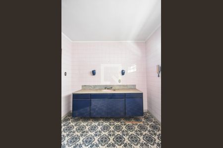 Casa à venda com 276m², 5 quartos e 5 vagasBanheiro Suíte 01