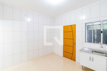 Cozinha de casa para alugar com 2 quartos, 100m² em Jardim das Esmeraldas, São Paulo