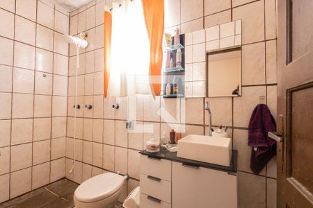 Casa à venda com 260m², 2 quartos e 8 vagasBanheiro