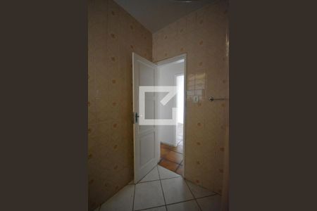 Apartamento para alugar com 55m², 2 quartos e sem vagaBanheiro