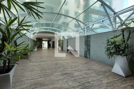 Apartamento à venda com 111m², 4 quartos e 3 vagas Apartamento à venda com 111m², 4 quartos e 3 vagasCondomínio