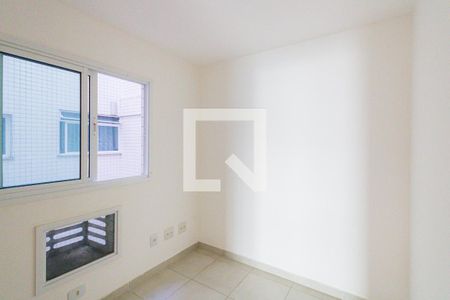 Apartamento à venda com 92m², 3 quartos e 2 vagasQuarto 2