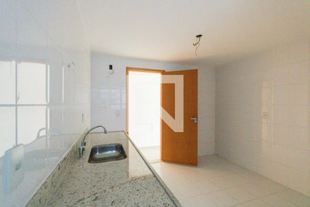 Apartamento à venda com 92m², 3 quartos e 2 vagasCozinha