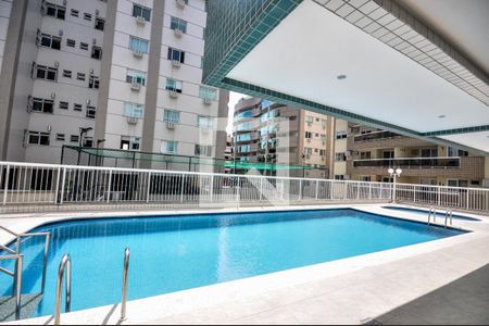 Apartamento à venda com 92m², 3 quartos e 2 vagasPiscina